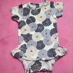 Kate Quinn ruffle leg bodysuit 6-12 NWT robin vintage daisy bamboo